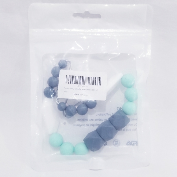 Teether Necklace for Moms & Babies - Picture 8 of 9